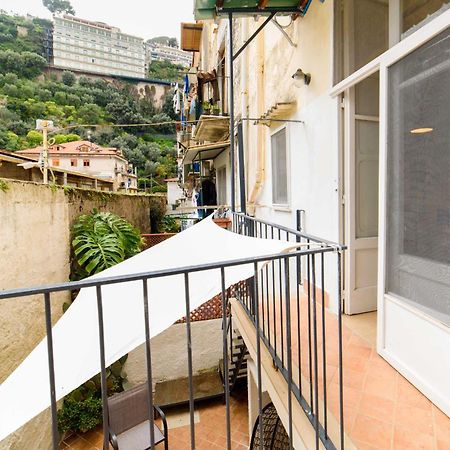 Estate4Home - Casa Annalu Сорренто Экстерьер фото